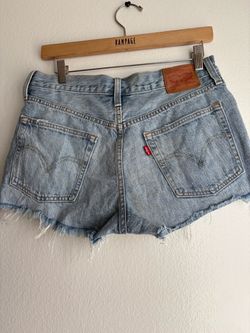 Levi's 501 blue denim shorts size W28