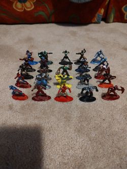 24 Marvel Metal Nanofigs. No Duplicates
