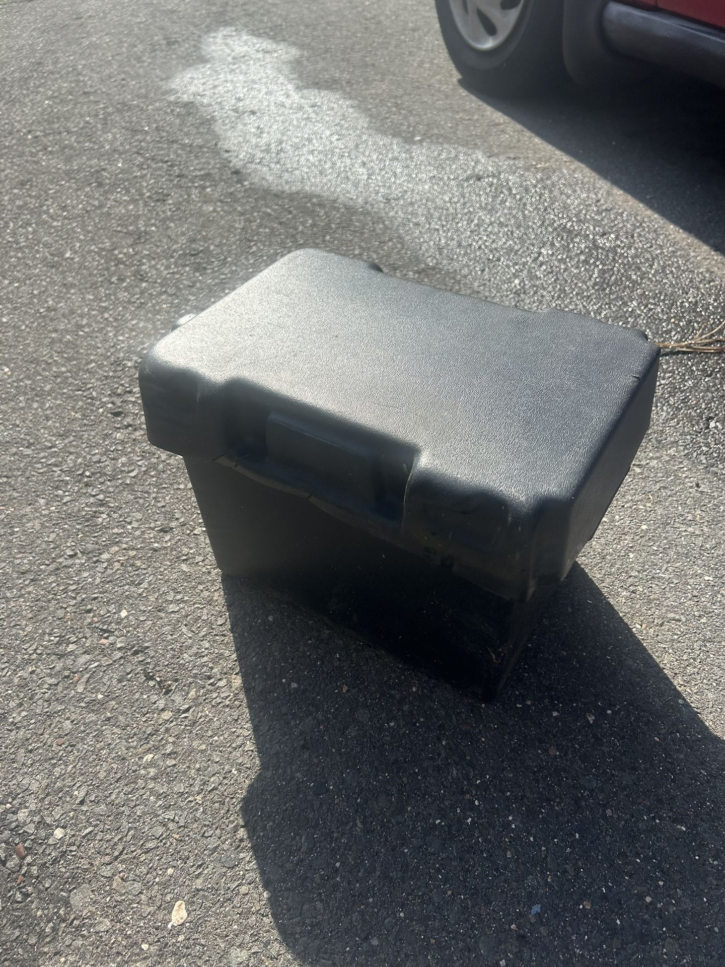 Battery Box W Lid