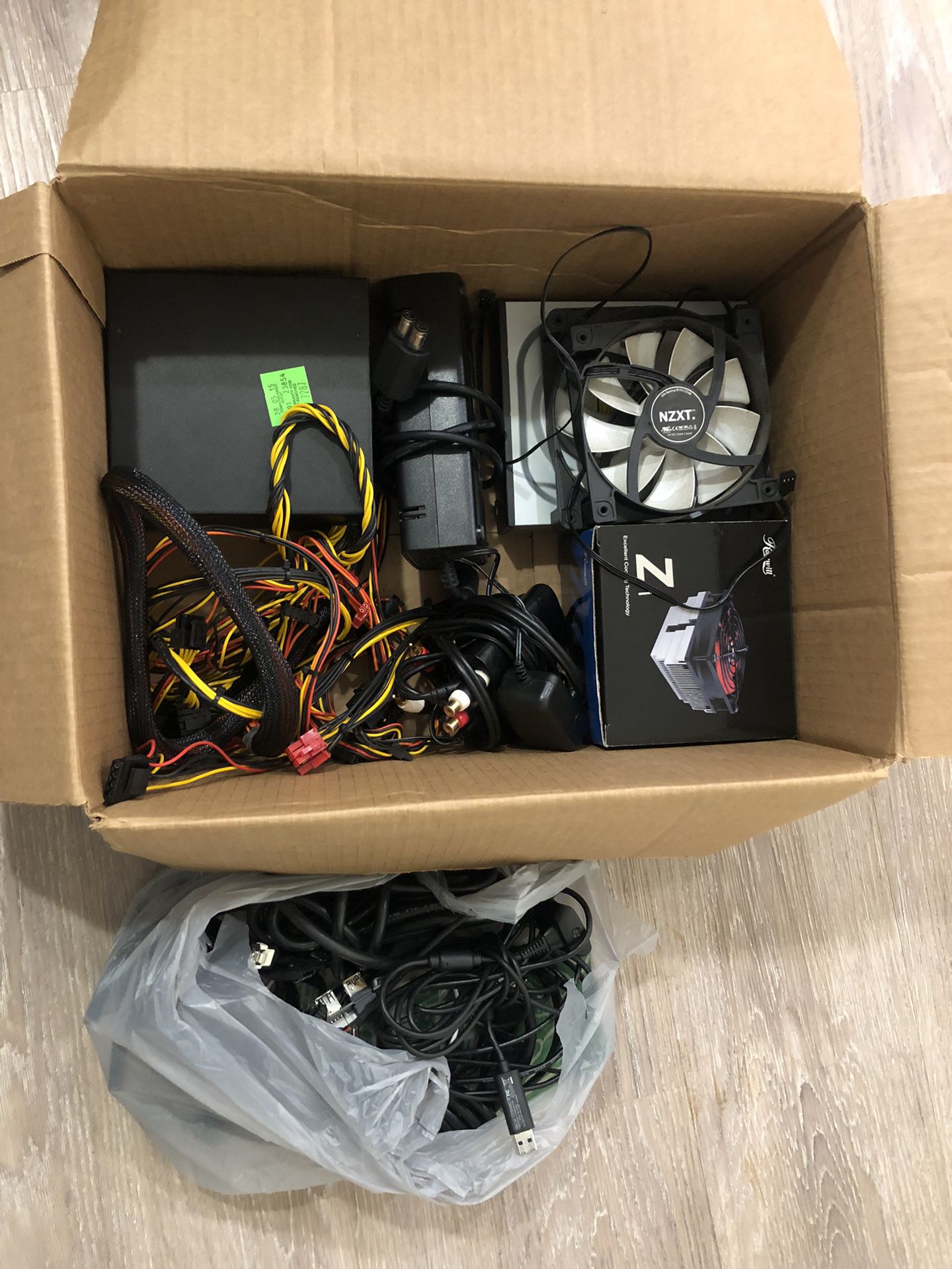 Parts For Computer power 700w Thermaltake