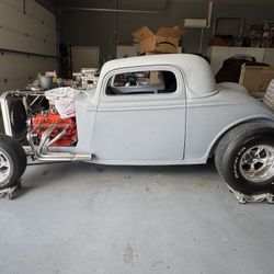 1934 Ford 3 Window Coupe