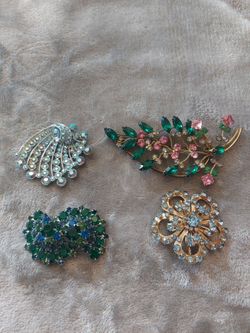 Vintage rhinestone brooches