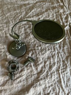 Microphone Attachments/Stand