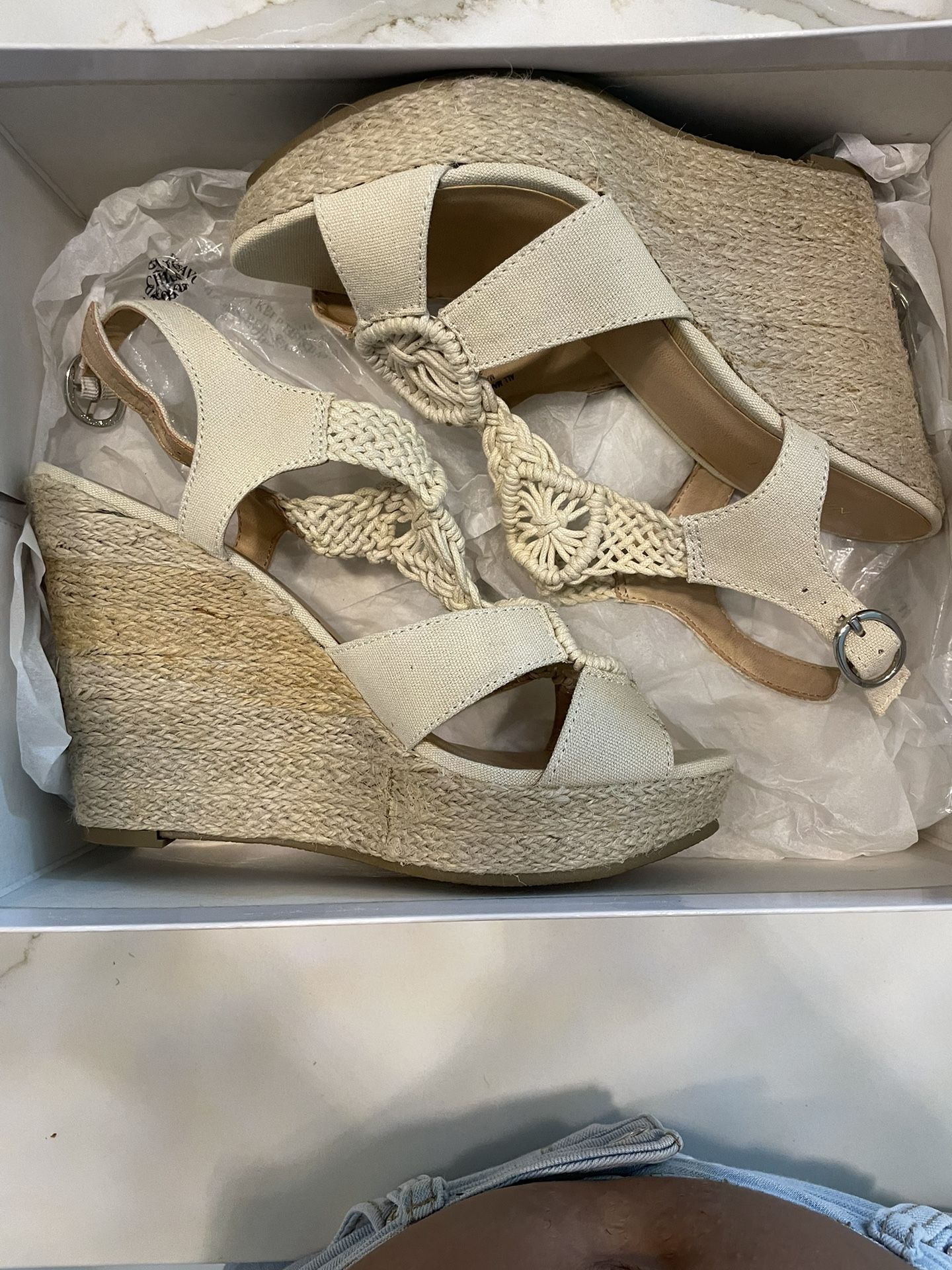 Nine West Espadrille Wedges Size 7.5