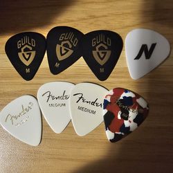 Fender Guild & Yamaha Guitar Picks