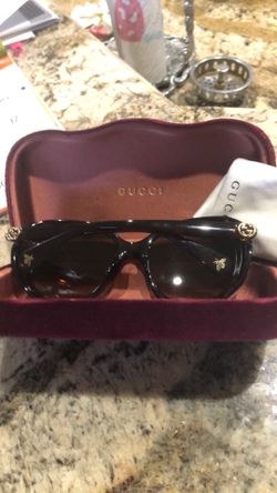 Gucci https://offerup.com/redirect/?o=U3VubnkuTmV3