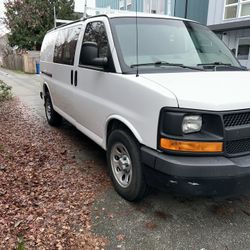 2015 Chevy Express Cargo Van 3/4 Tons A/C Racks Shelves Tires Excellent Construction Work Painting Gardening Plumbing 109K Clean Title Ready To Go