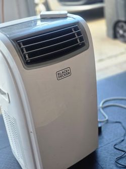 BLACK AND DECKER AC UNIT