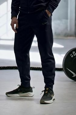 Nike pants size XL men’s