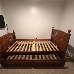 Trundle Twin Bed 