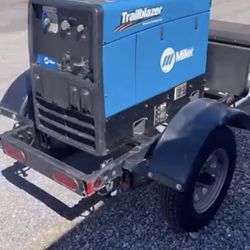 Miller Trailblazer-325 Welder/Generator With Trailer-Mounted