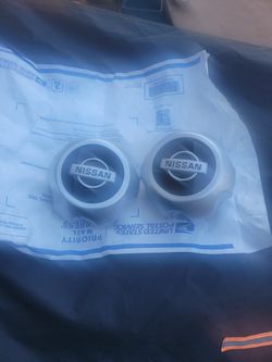 Nissan Frontier Center Caps