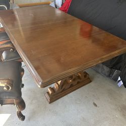 Dinner Table And Chairs 