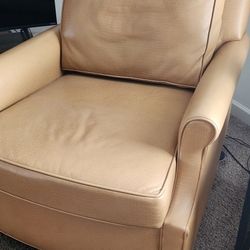 All Leather Club Chair - Excellent Condition 