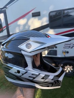 Bell moto 10 helmet - size L