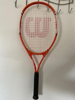 Wilson burn 100 v4 tennis racket