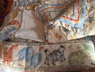 Crib set