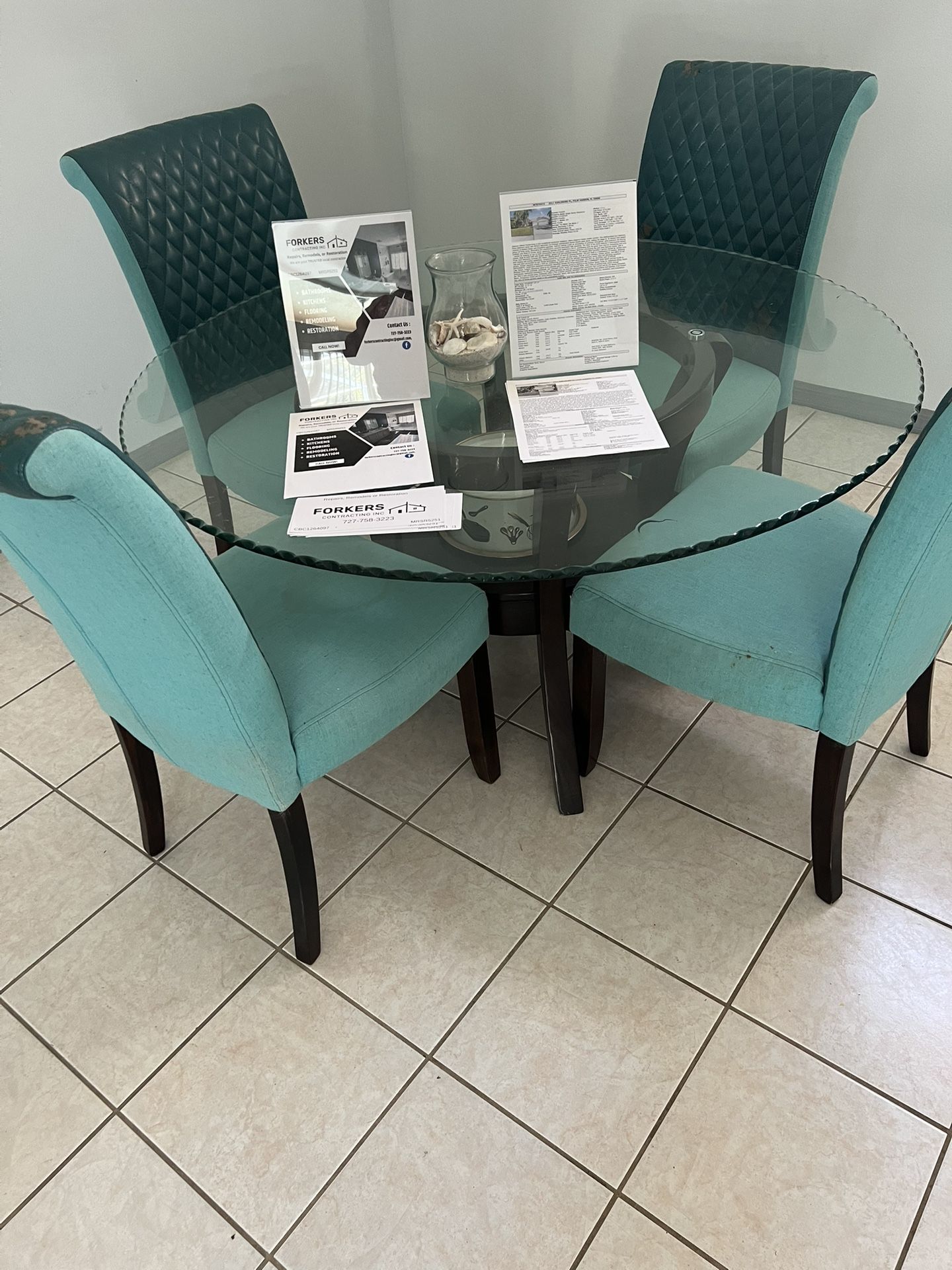 Entry Level Dining table Set.