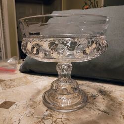 King's Crown pattern compote