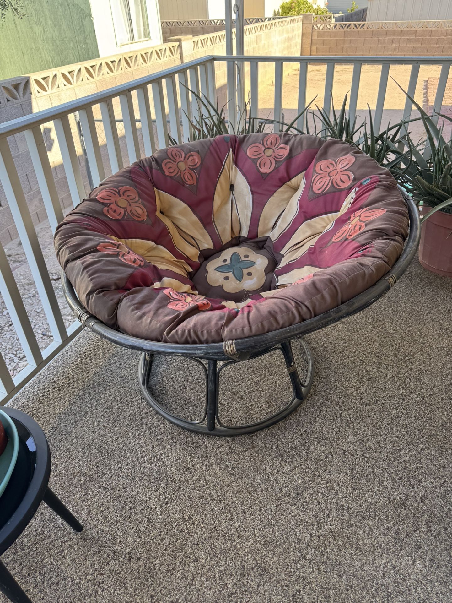 Papa San Chair