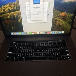 2018 MacBook Pro 15 In Touchbar