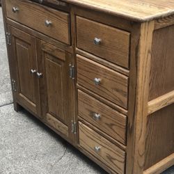 Office desk/wardrobe 