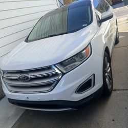 2016 Ford Edge