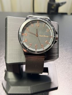 English Laundry EL4912 Mens Watch Gunmetal Dial Rose Gold Numerals Mesh Band