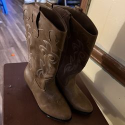 Women’s Boots New 