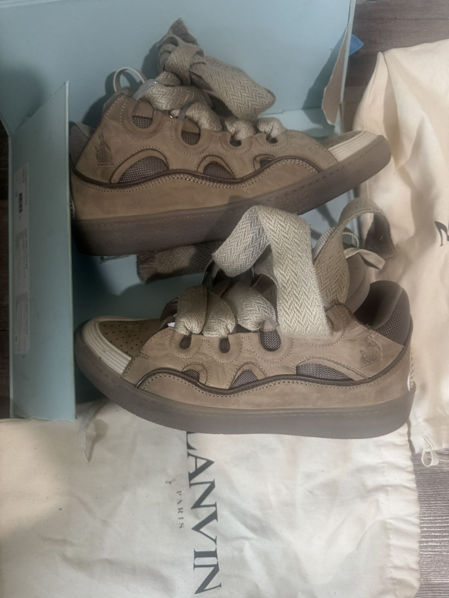 LANVIN