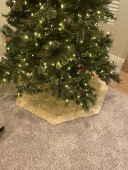 Tree Skirt