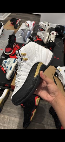 Chinese new year 12s Sz 9.5 Og box