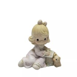 Precious Moments 1994 Members Figurine - You Fill The Pages Of My Life #530980
