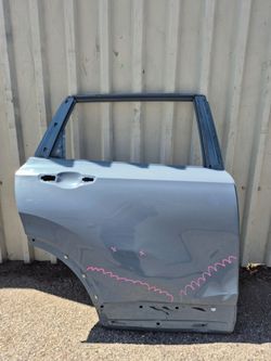 2017 2018 2019 2020 2021 2022 Honda CRV CR-V REAR DOOR SHELL RIGHT PASSENGER SIDE RH ORIGINAL USED (DENTED)