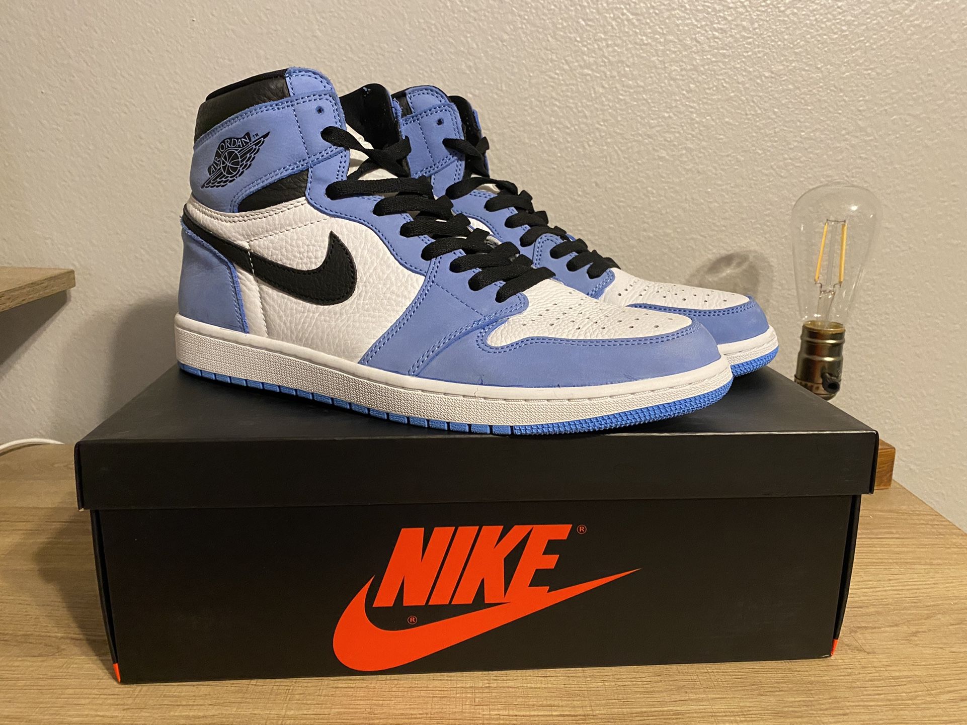 Jordan 1 University Blue