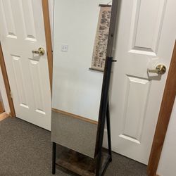 storage mirror 