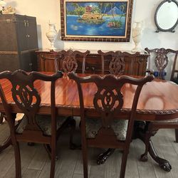 Real Wood 6 Person Antique Dining Table 