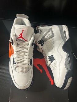 Jordan 4 White Cement Size 9