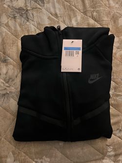 Nike Tech
