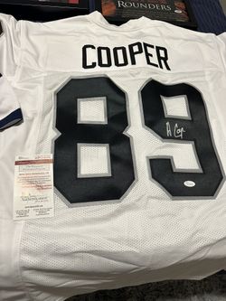 Amari Cooper Autographed Raiders Jersey 