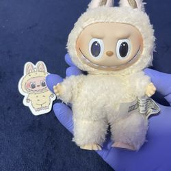 Labubu 