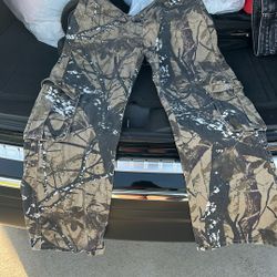 Camouflage Jeans