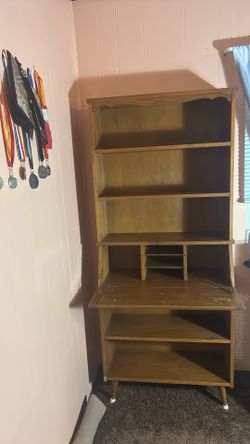 Book shelf