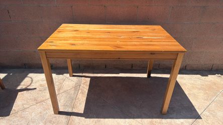 Dining table