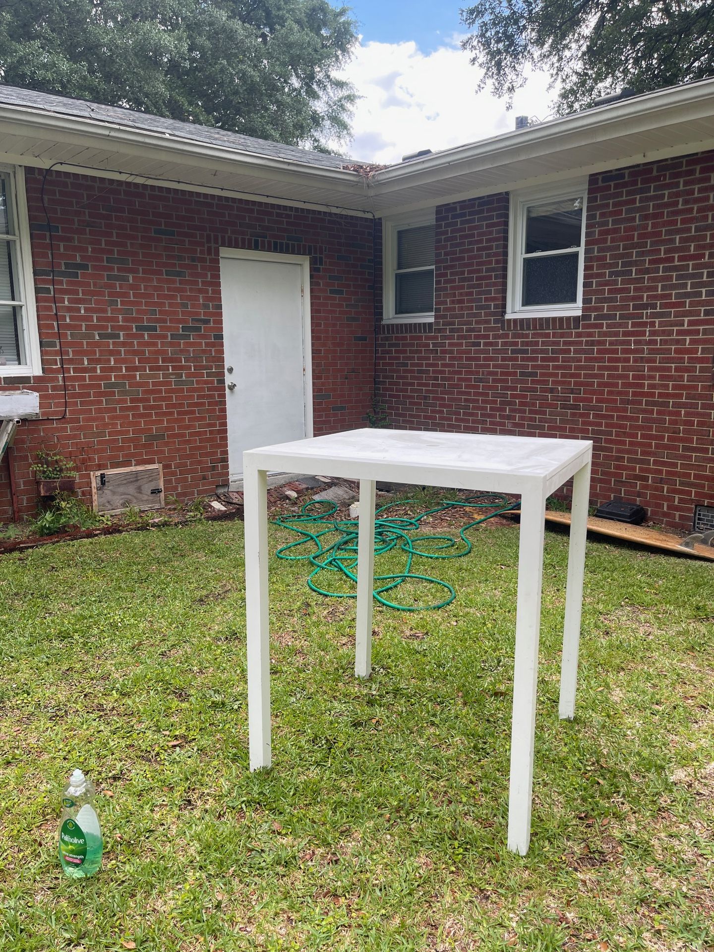 White POLYWOOD Tables