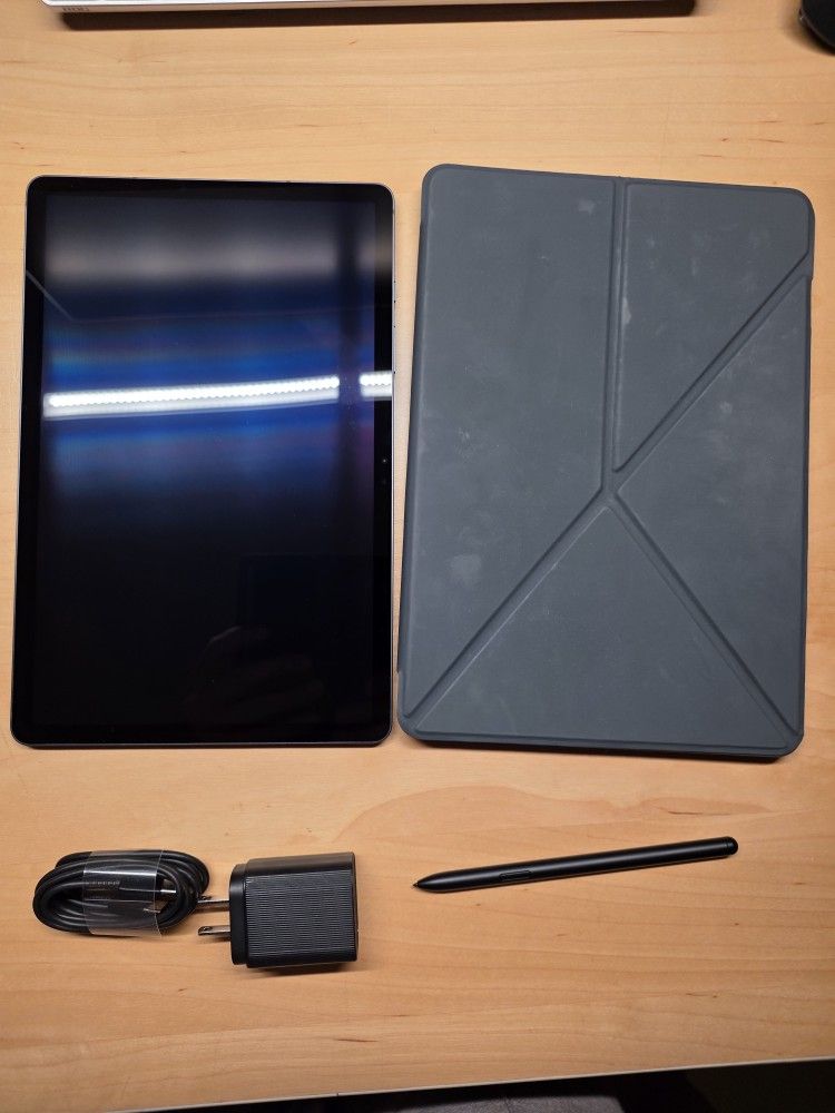 Samsung Galaxy Tab S9 SM-X710 256 GB, Wi-Fi, 11 in - Graphite