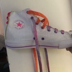 Girls Converse 