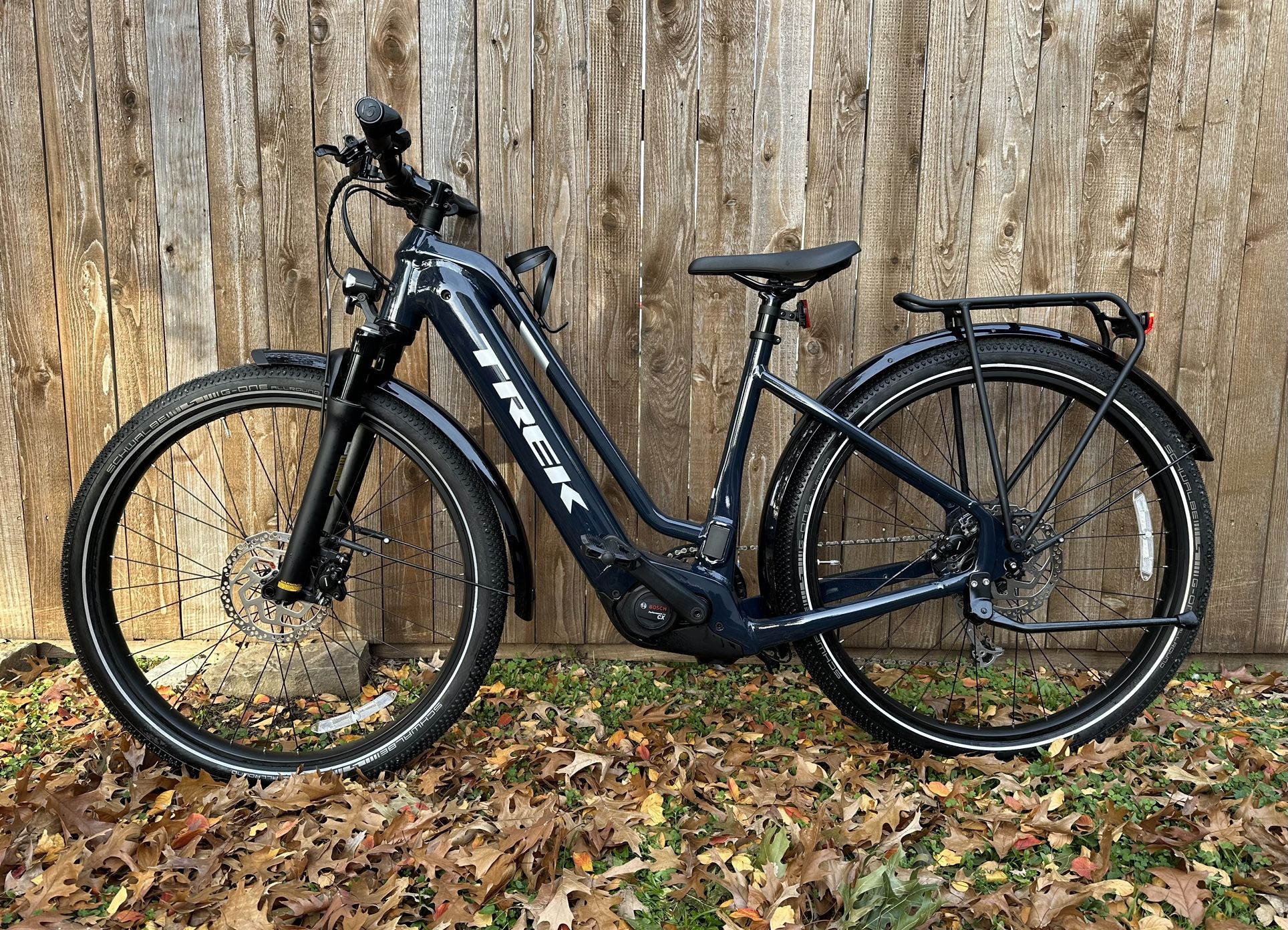 Trek Allant+ 7 Lowstep, Navy Blue, E Bike, Electric Bike