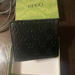 Gucci Men’s Wallet 