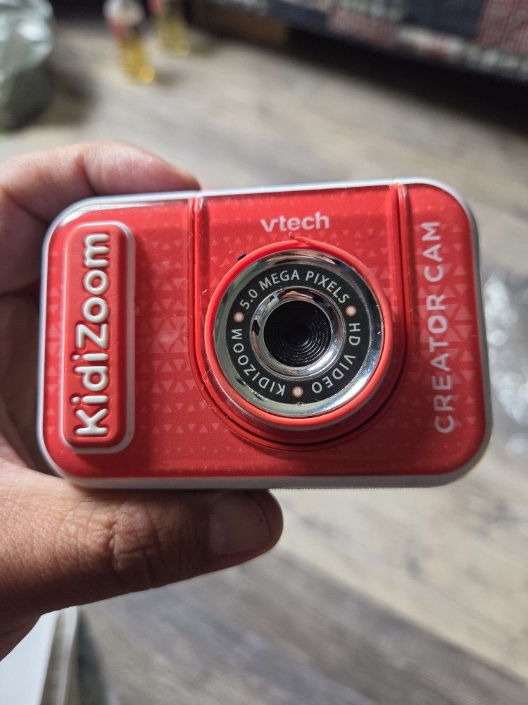 VTech - KidiZoom Creator Cam - Red - Works Perfect